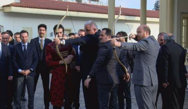Bakan Ersoy'dan Okçular Vakfı'na UNESCO ziyareti