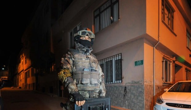 Bursa'da şafakta FETÖ operasyonu: 14 gözaltı