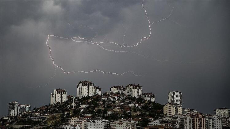Meteoroloji'den son dakika bilgisi: Dolu, sel ve hortum geliyor! Listede İstanbul da var