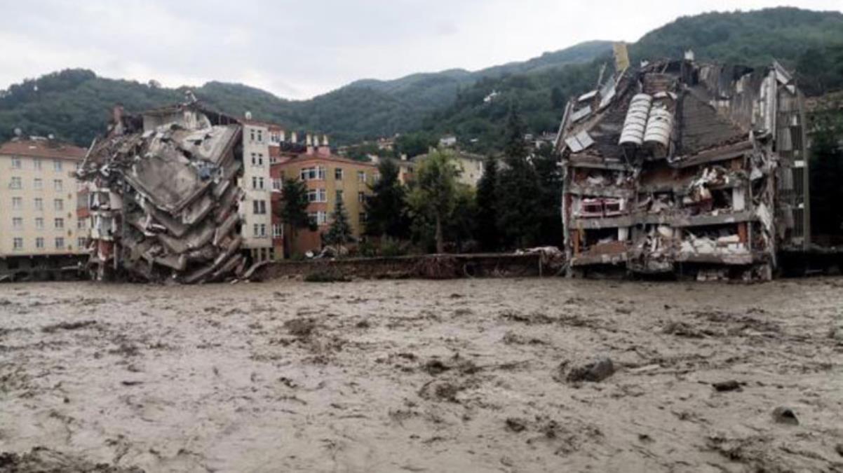 Son Dakika: Batı Karadeniz'deki sel felaketinde hayatını kaybedenlerin sayısı 82'ye yükseldi