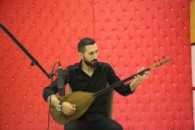 20 Yıllık Bağlama Ustadı Tufan Derince
