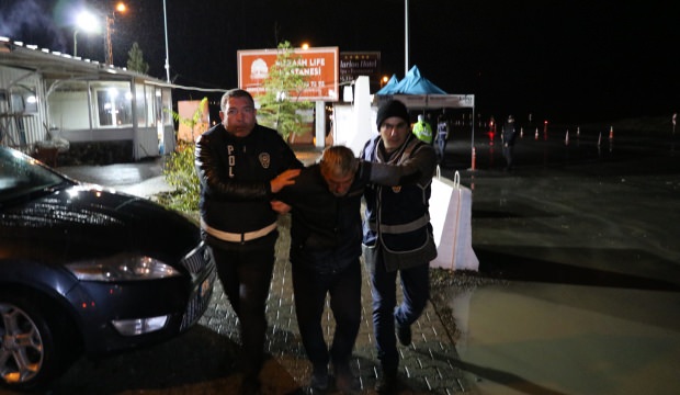 5 ayrı suçtan cezası vardı... Hırsızlık yaparken yakalandı