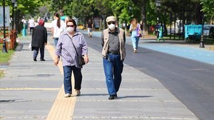 65 yaş üstü yasak devam ediyor mu?