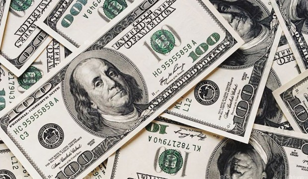 70 bin doları çöpe attı! Saatlerce paranın izini sürdü