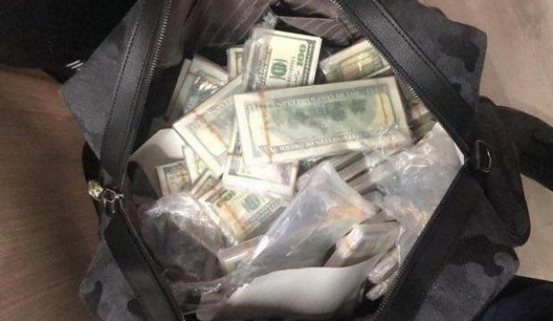 70 bin doları yanlışlıkla çöpe attılar