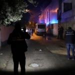 Adana'da bir kişi eşini pompalı tüfekle vurdu!