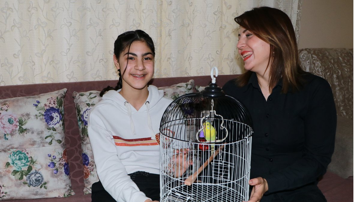 Adana'da yemeden içmeden kesilen Irmak, kuşunu buldu