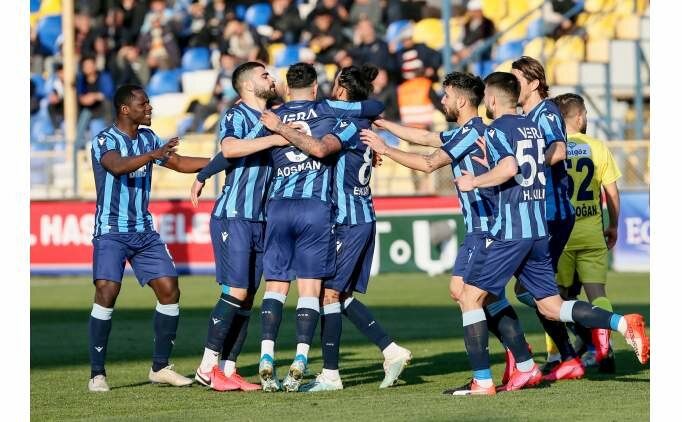 Adana Demirspor, 12 dakikada 2-0'dan döndü!