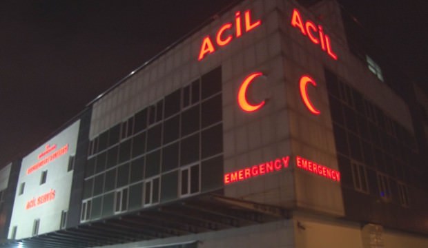 Akşam yemeğinden zehirlenen 12 işçi hastaneye kaldırıldı