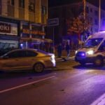 Ankara'da 4 araç birbirine girdi! Araçlardan biri mağazaya daldı