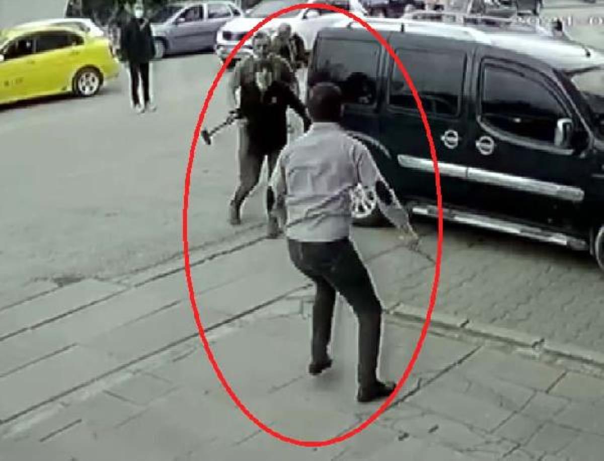 Ankara'da bıçak, tabanca ve çekiçli 'yol verme' kavgası: 3 yaralı