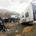 Ankara'da servis aracı devrildi! En az 30 yaralı var