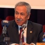 Arınç'tan Davutoğlu ve Babacan açıklaması