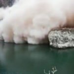 Artvin'de dehşet anları! Bir anda oldu görenler ne yapacağını şaşırdı