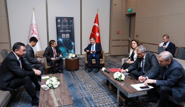 Bakan Koca'dan 'sağlık' diplomasisi