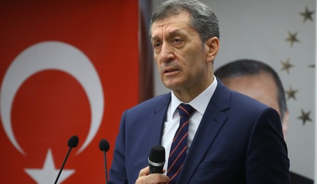 Bakan Selçuk: 1200 rehber öğretmene eğitim verdik