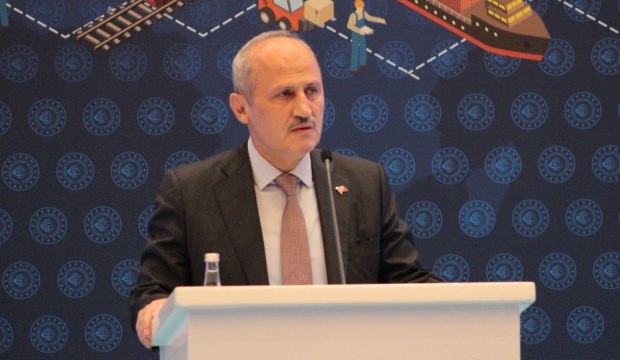Bakan Turhan'dan Adana'ya geçmiş olsun mesajı