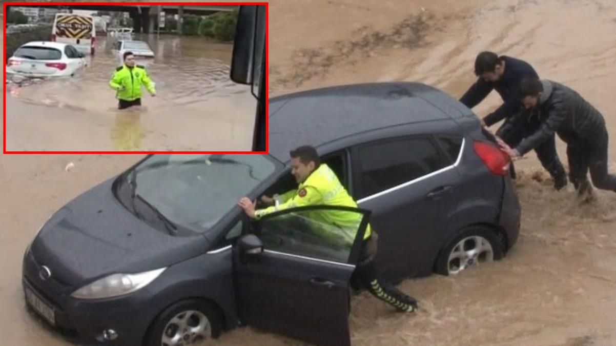 Beline kadar suya girip vatandaşın yardımına koştu! Duyarlı polis memuru ödüllendirildi