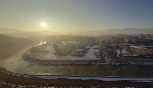 Bir şehir dondu! Termometre -22 dereceyi gördü