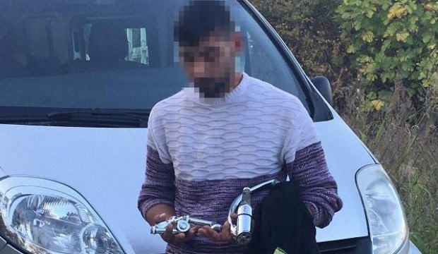 Camiiden muslukları çalan hırsızı cemaat yakaladı