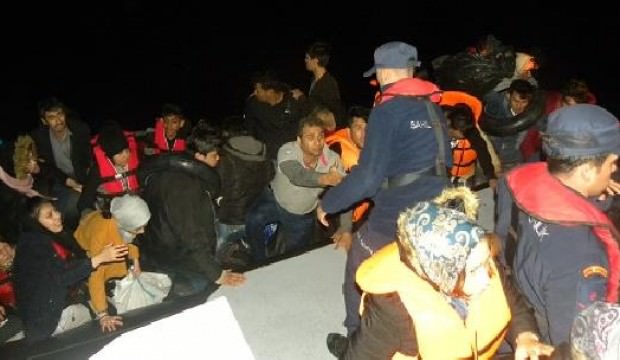 Çanakkale'de 45'i çocuk, 99 kaçak göçmen yakalandı