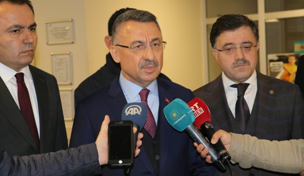 Cumhurbaşkanı Yardımcısı Oktay'dan şehit ailesine taziye ziyareti
