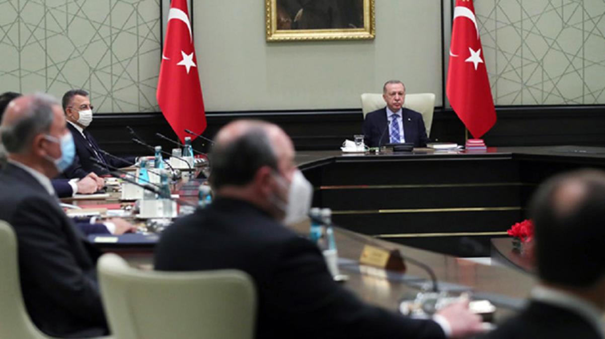 Daha önce ertelenen Kabine, bugün toplanıyor! Gündemde aşı olmayanlara uygulanacak kısıtlamalar var