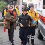 Denizli'de 30 öğrenci hastaneye kaldırıldı