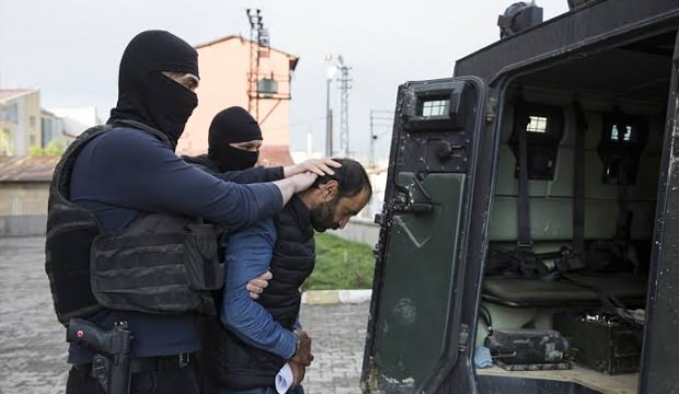 Diyarbakır'da terör operasyonu! 21 terörist tutuklandı