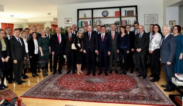 Ekrem İmamoğlu AB Büyükelçileri'yle buluştu