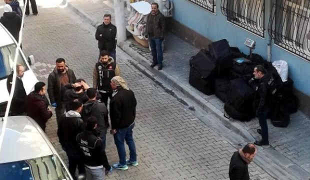 Emekli memurun evinde 258 kilo skunk ele geçirildi