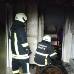 Ev yandı diye bayıldı, evi yaktığı iddiasıyla gözaltına alındı