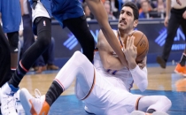 FETÖ'cü Enes Kanter yolcu!