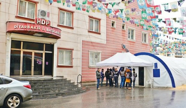 Genç kız anlattı: İkna odası bodrum katta!