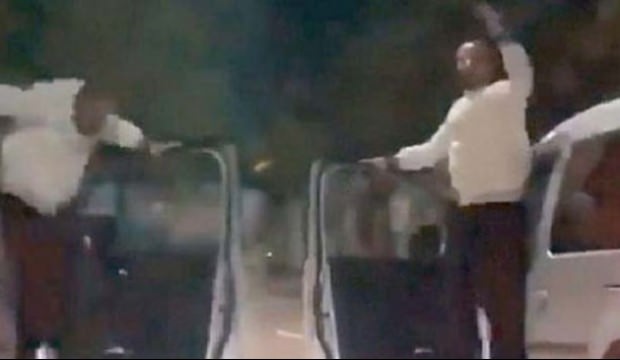 Hareket halindeki araçta dans etmenin bedeli ağır oldu