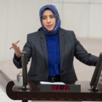 HDP'li vekilin 'başörtü' çıkışına Özlem Zengin'den ders gibi cevap