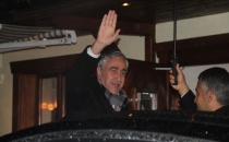 İlk Kıbrıs zirvesi sonuçsuz kaldı