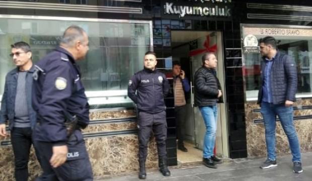 İnanılmaz soygun! Kasadaki 20 kilo altını bakın nasıl çaldılar