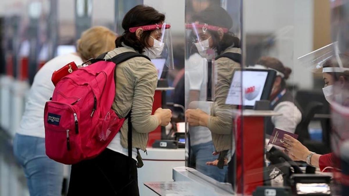 İngiltere, Türkiye'yi kırmızı listeden yine çıkarmadı