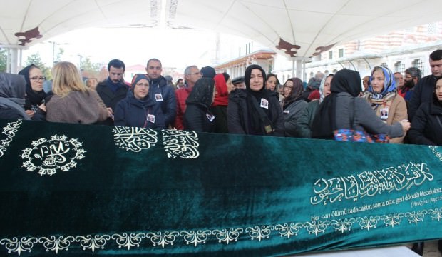 İslam Seçen son yolculuğuna uğurlandı