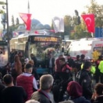 İstanbul'da otobüs durağa daldı! Gerçek şoke etti!