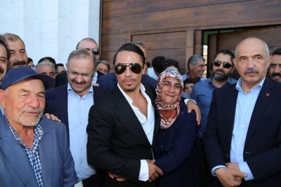 İşte Sosyete Kasabı Nusret'in Annesi!