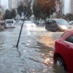 İzmir'de yine aynı manzara! Hayat felç oldu
