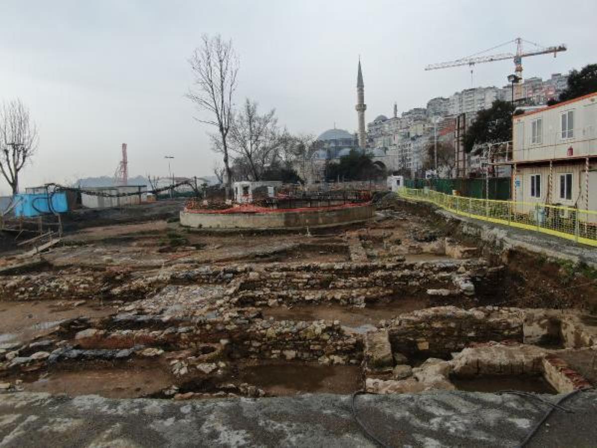 Kabataş'ta İstanbul'un tarihine ışık tutacak kalıntılar