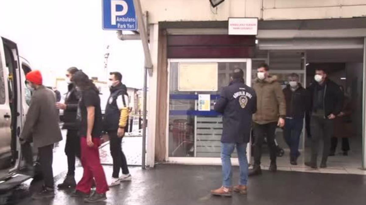 Kabe fotoğrafının yere serilmesiyle ilgili tutuklanan saygısızların ifadeleri ortaya çıktı: Ne yaptıysam sanat ve sevgi için yaptım