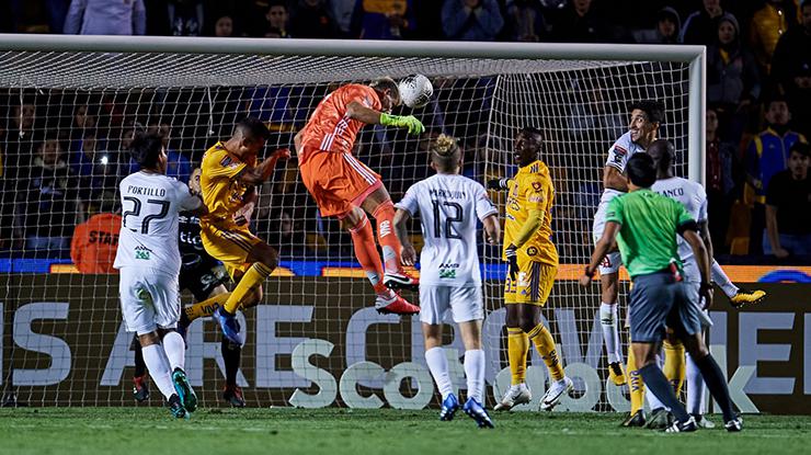 Kalecinin attığı gol çeyrek finale taşıdı