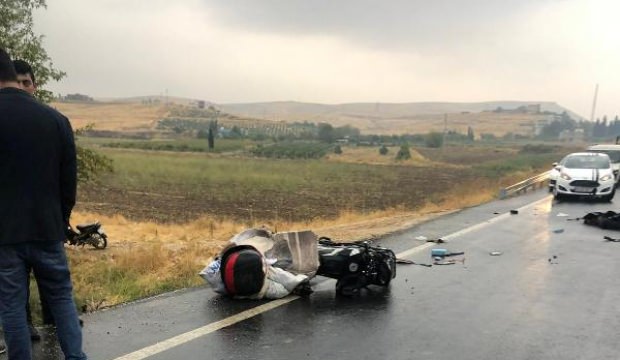 Kamyon, motosiklete çarptı; baba öldü, oğlu yaralı