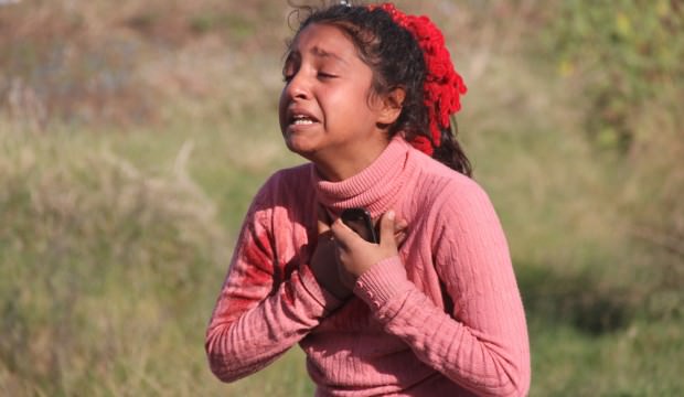 Kardeşini kaybeden kızın yürek yakan feryadı: Annesizlik böyle bir şey