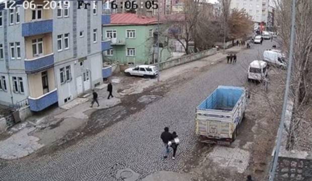 Kars’ta lise öğrencisini zorla kaçırmaya çalışanlar yakalandı