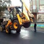 Kepçeyle 'akrobatik' hareket yapan operatöre ceza